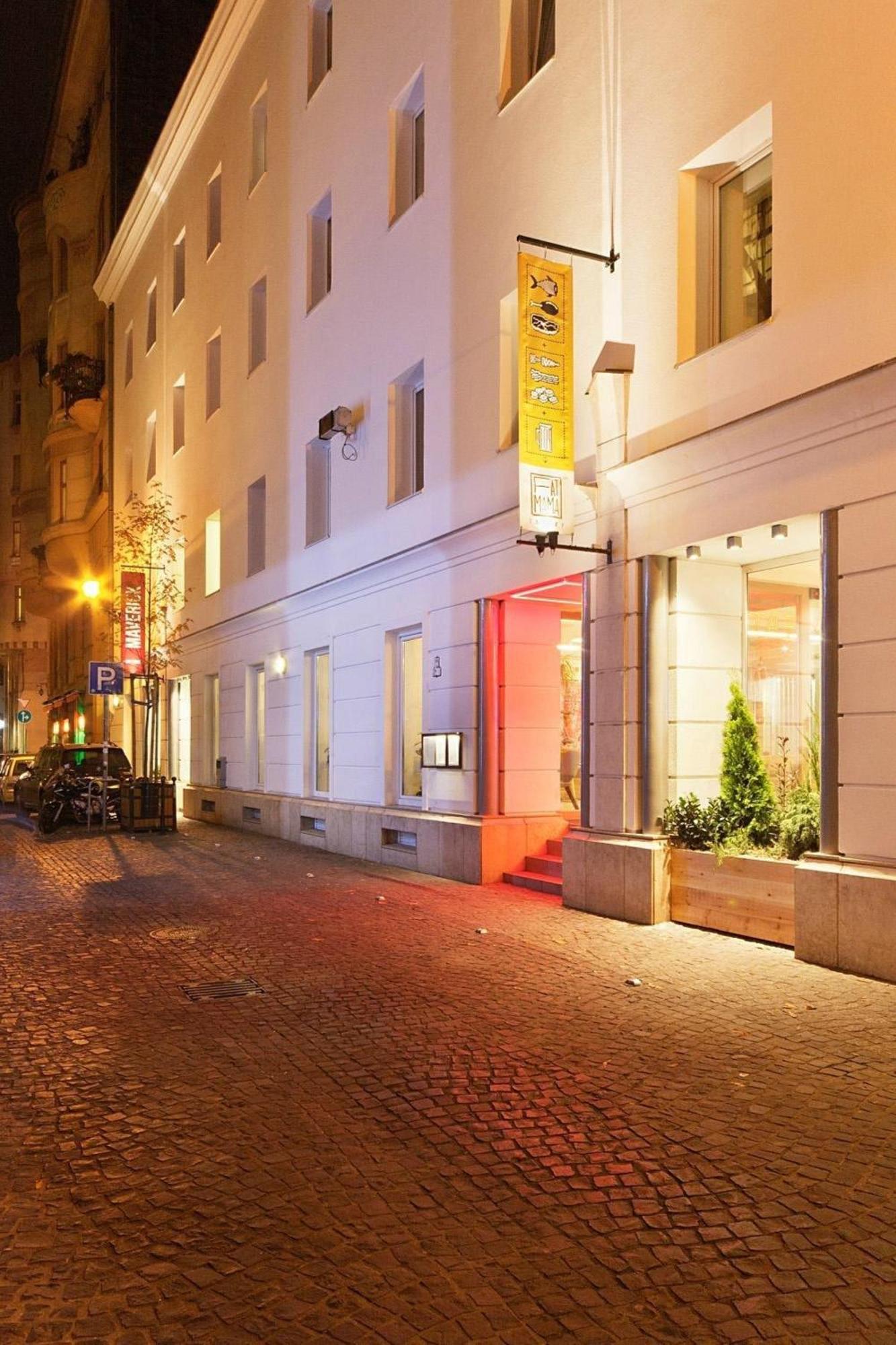 W33 - Prime Location - Comfortable Quality Apartments By Bqa Budapest Exterior photo
