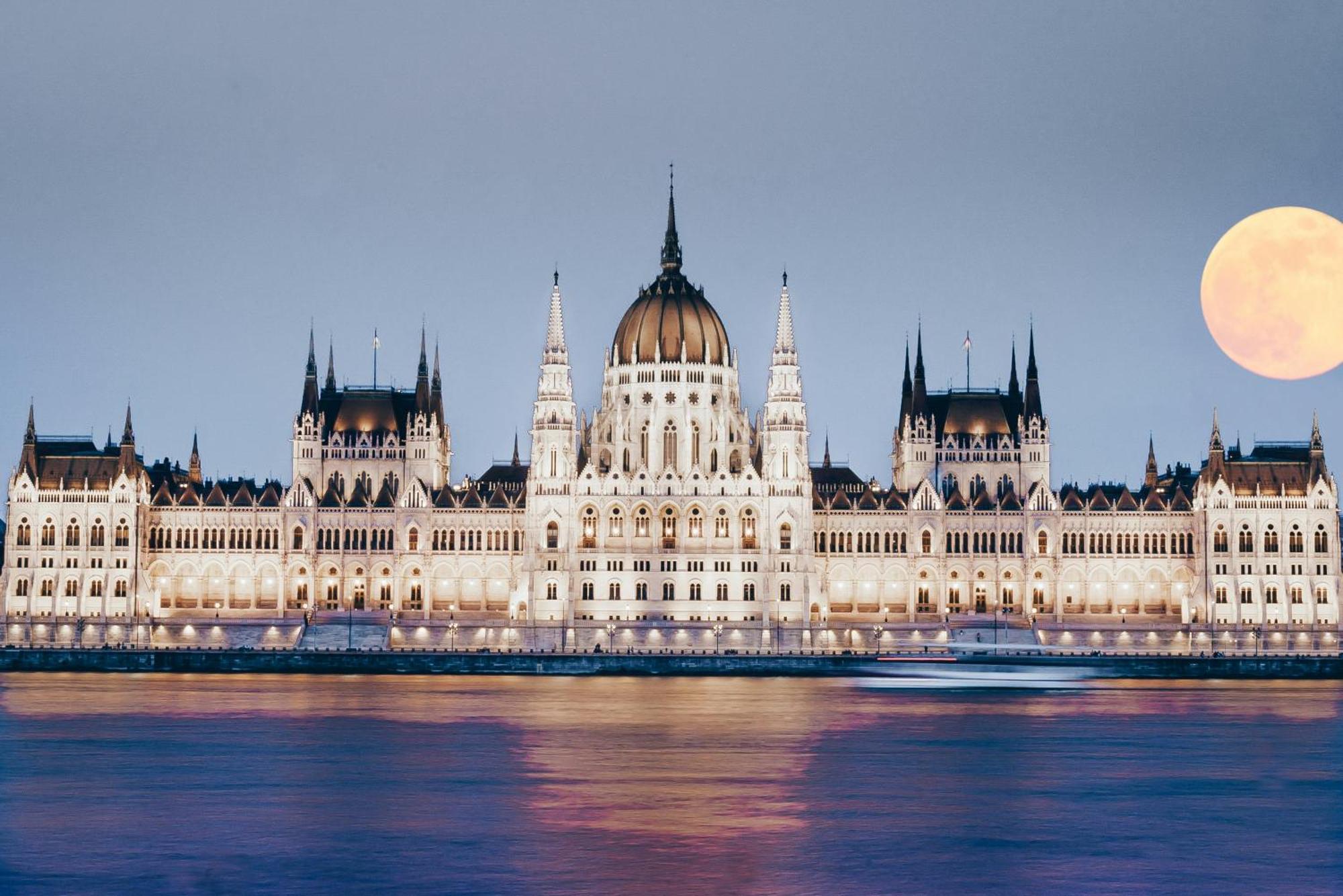 W33 - Prime Location - Comfortable Quality Apartments By Bqa Budapest Exterior photo